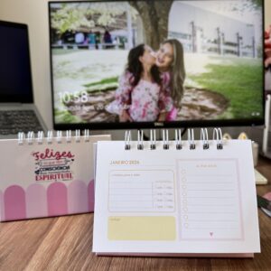 Alternative view of Calendário de mesa 2026